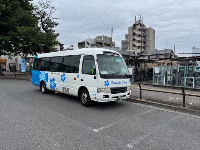 多磨駅の送迎バスの発着場所